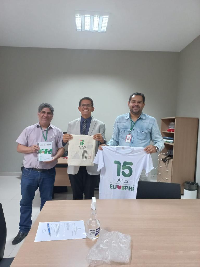 Reitor Pro Tempore recebe visita institucional do diretor-geral do Campus Parnaíba do IFPI